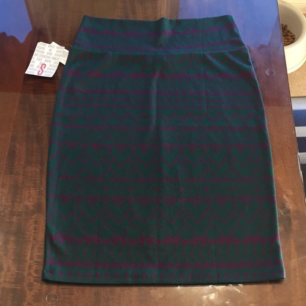 S LuLaRoe Cassie Skirt B06 22‎